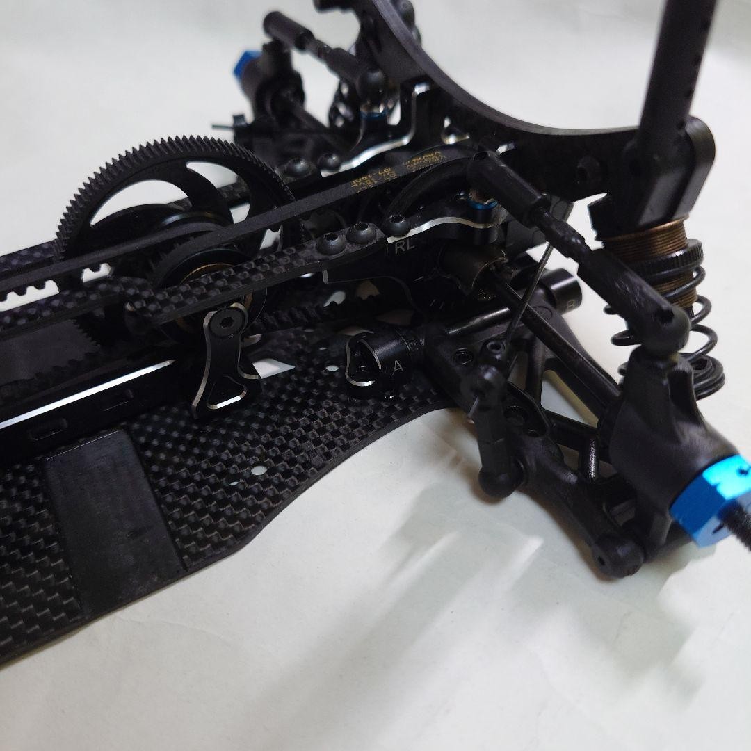 ヨコモ BD 8 2017BLACK SERIES 中古品 ヨコモ BD 8 2017BLACK SERIES