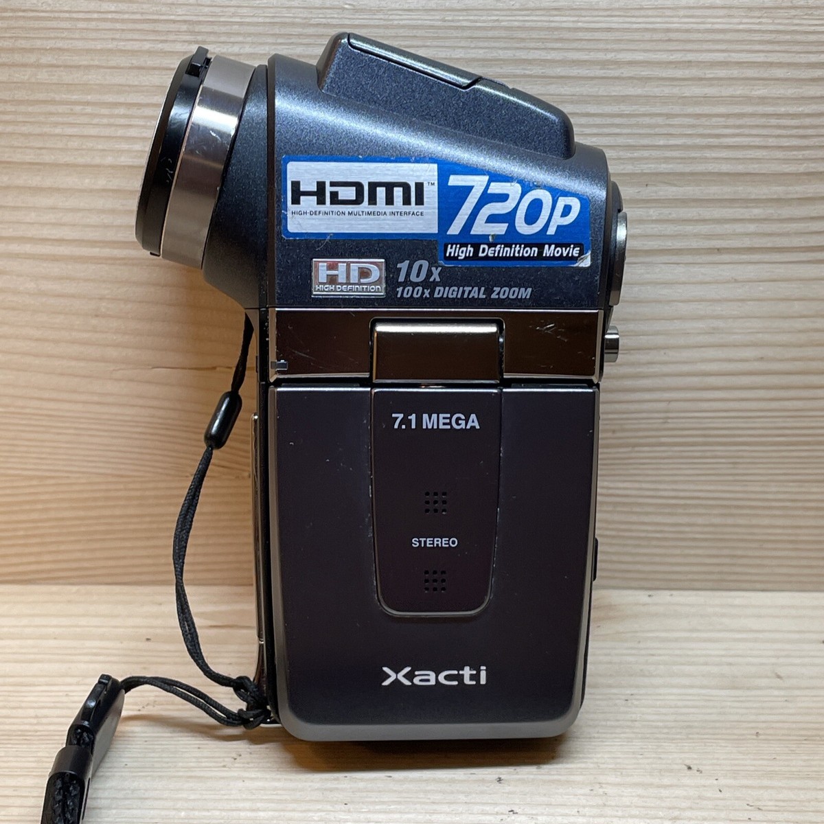 SANYO XACTI HD 720P Digital Movie Cam VPC-HD2EX HDMI UNTESTED No