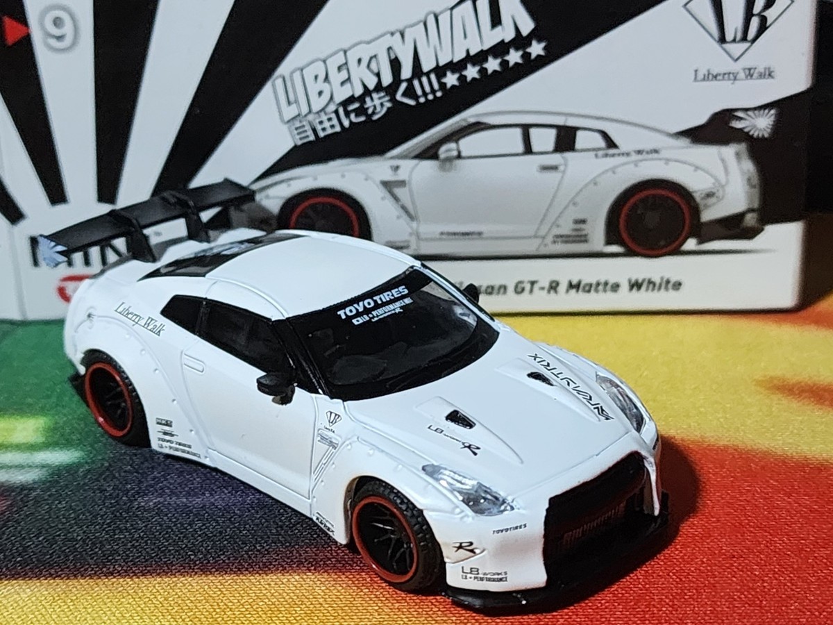 MINIGT ミニGT トイザらス限定 LBワークス 日産GT-R WHITE MINIGT LB