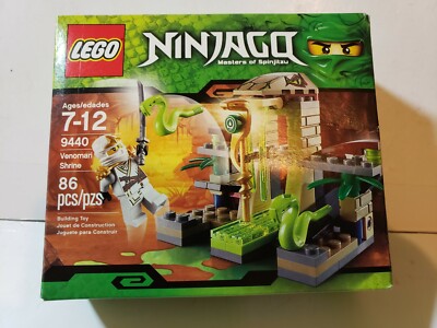 Lego Ninjago The Golden Weapons 2260-1 Ice Dragon Attack Masters
