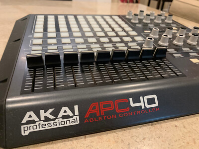 Akai APC 40 Ableton Live DJ Mixer Live Professional Digital Midi