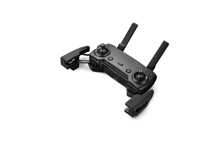 dji mavic air 。1っか月前Amazonで買ったものです。 dji mavic