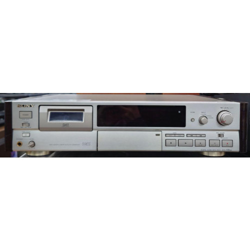 SONY DAT 59ES Sony DTC-59ES DAT Deck Digital Audio Tape Player