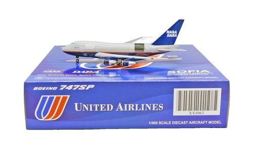 Gemini Jets Virgin Atlantic 747-4Q8 Model 1/400 - Excellent