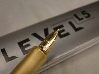 Pelikan Special Edition Level 5 L5 Gold Plated Cap 18K Fountain