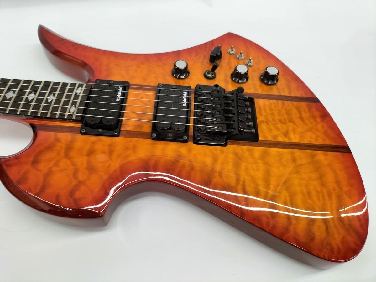 B.C. Rich モッキンバード ST B.C. Rich Mockingbird Legacy ST with