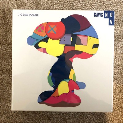 ベアブリック KAWS 絵 光る ポスター 写真 パネル