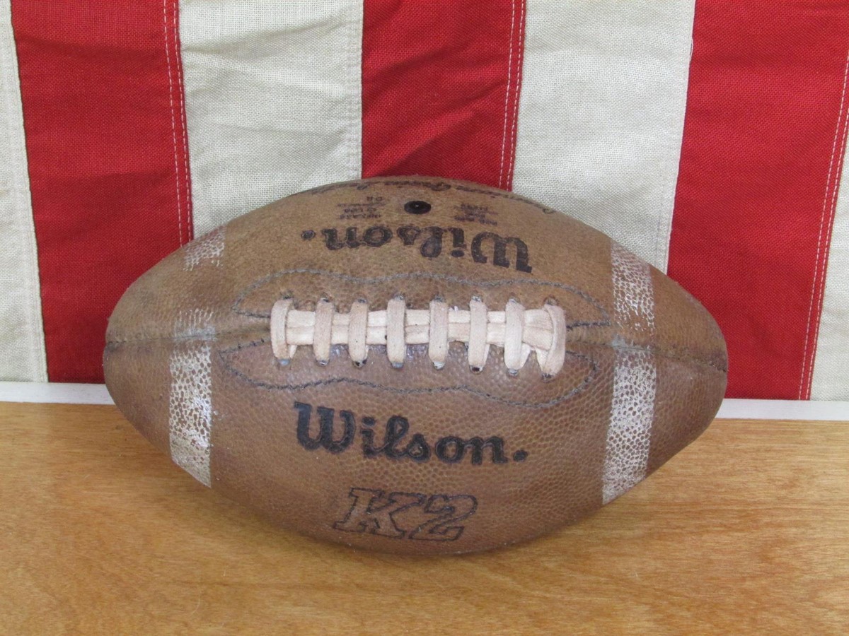 Vintage 1970s Wilson Leather K2 Football w/Laces Pee Wee Size