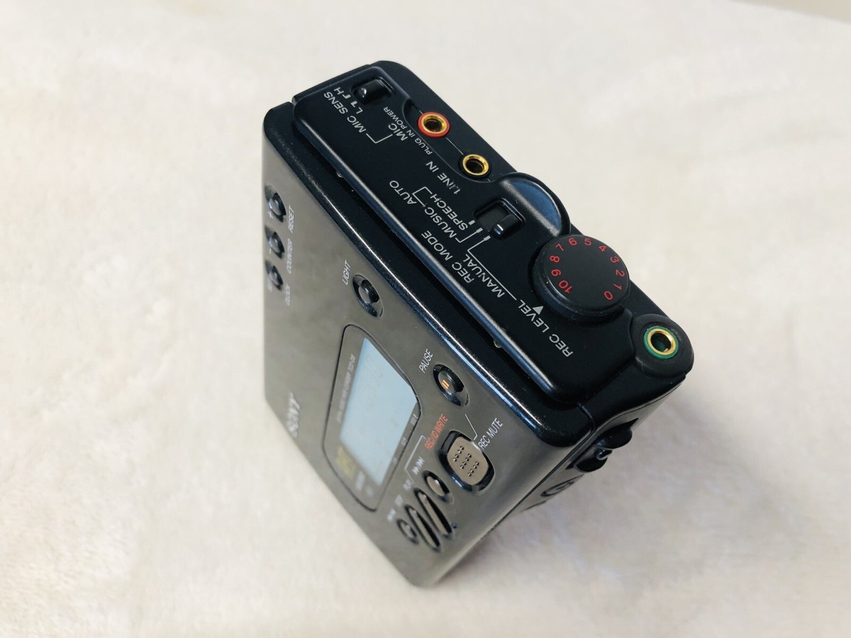 Portable DAT Digital Audio Tape Player Recorder Walkman Sony TCD