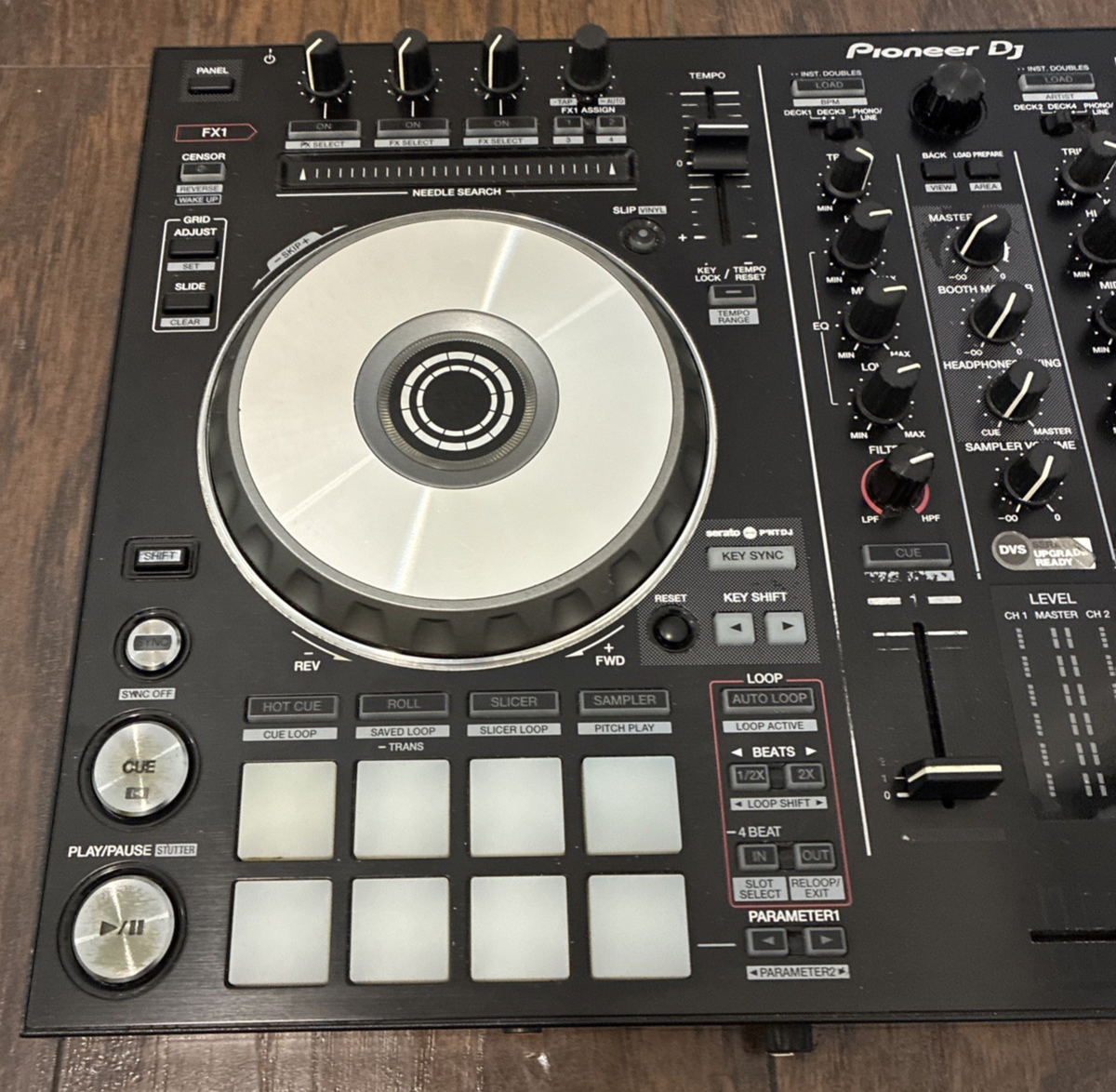 Pioneer DJ DDJ-SR2 DJコントローラー Pioneer DDJ-SR2 DJ Controller