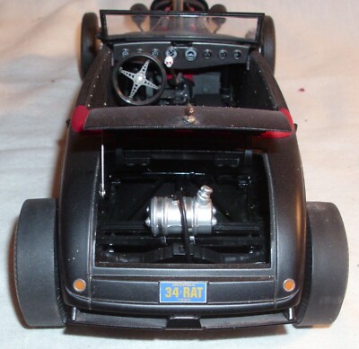 GMP CRAZY BEN'S 1934 FORD RAT ROD ROADSTER CAR MODEL DIECAST TOY 1