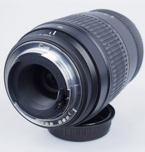 Tamron AF 70-300mm F／4-5.6 Di LD Macro (A17E) F. Canon Digital