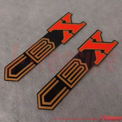 HONDA CBX 1979-1980 Genuine Side Cover Mark 87125-422-300 x2 Set