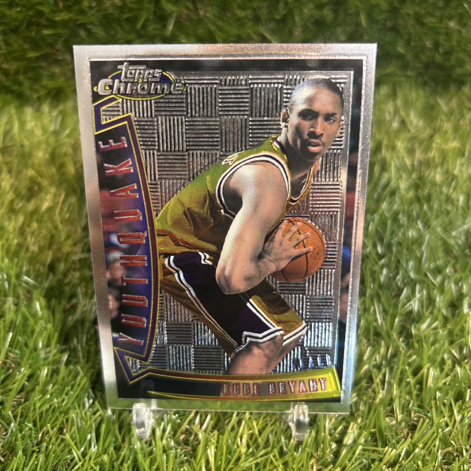 Kobe Bryant 1996 Topps Chrome #YQ15 Youthquake Price Guide