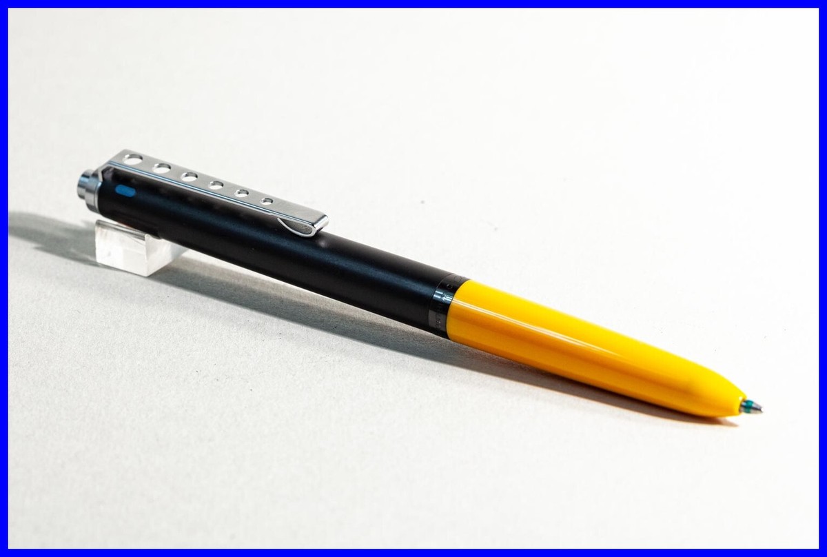 モンブラン カレラ 570 4色ボールペン ポルシェコラボ① 【公式通販】