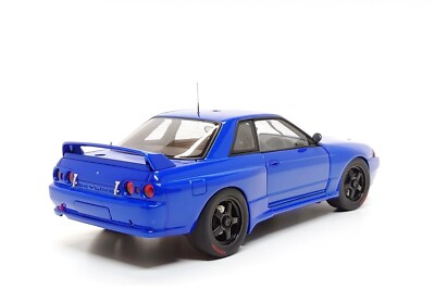 AUTOart 1:18 Nissan Skyline GT-R (R32) Bathurst Plain Body in Blue