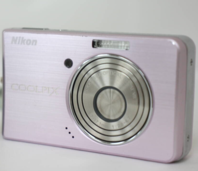 Nikon COOLPIX S520 デジタルカメラ ピンクシルバー Nikon COOLPIX