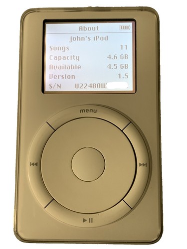 Vintage Apple iPod Classic M8541 5GB - 1st Generation - White