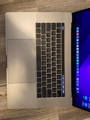 Apple MacBook Pro 15