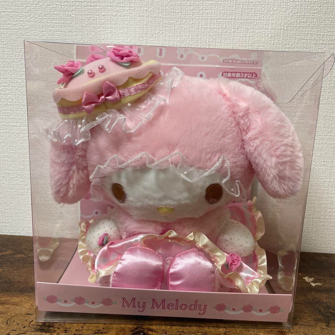 Sanrio my Melody Happy Birthday Rose SWEET LOOKBOOK Model Version