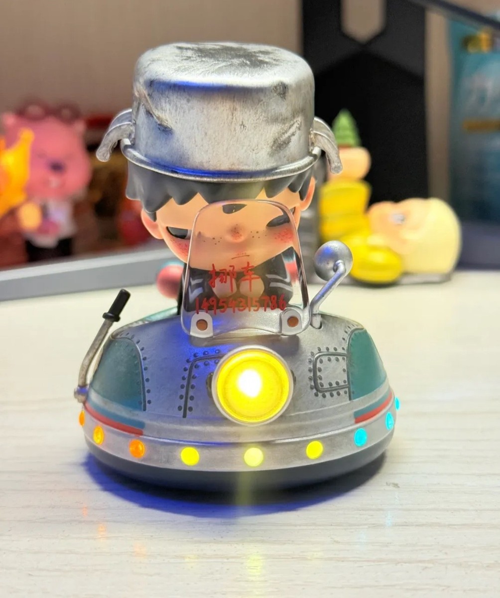 Authentic POP MART Hirono THE UFO CHASER Doll Seal Brand New 9.5cm