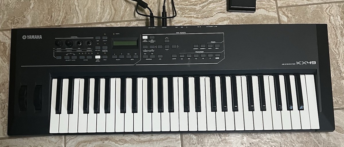 Yamaha KX49 シンセサイザー 49鍵｜Yamaha KX49 シンセサイザー 49鍵