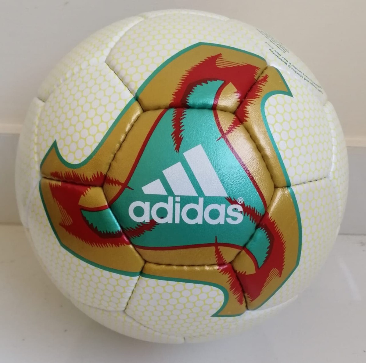 adidas fevernova 2002 Fifa World Cup korea/japan Match Ball Size 5