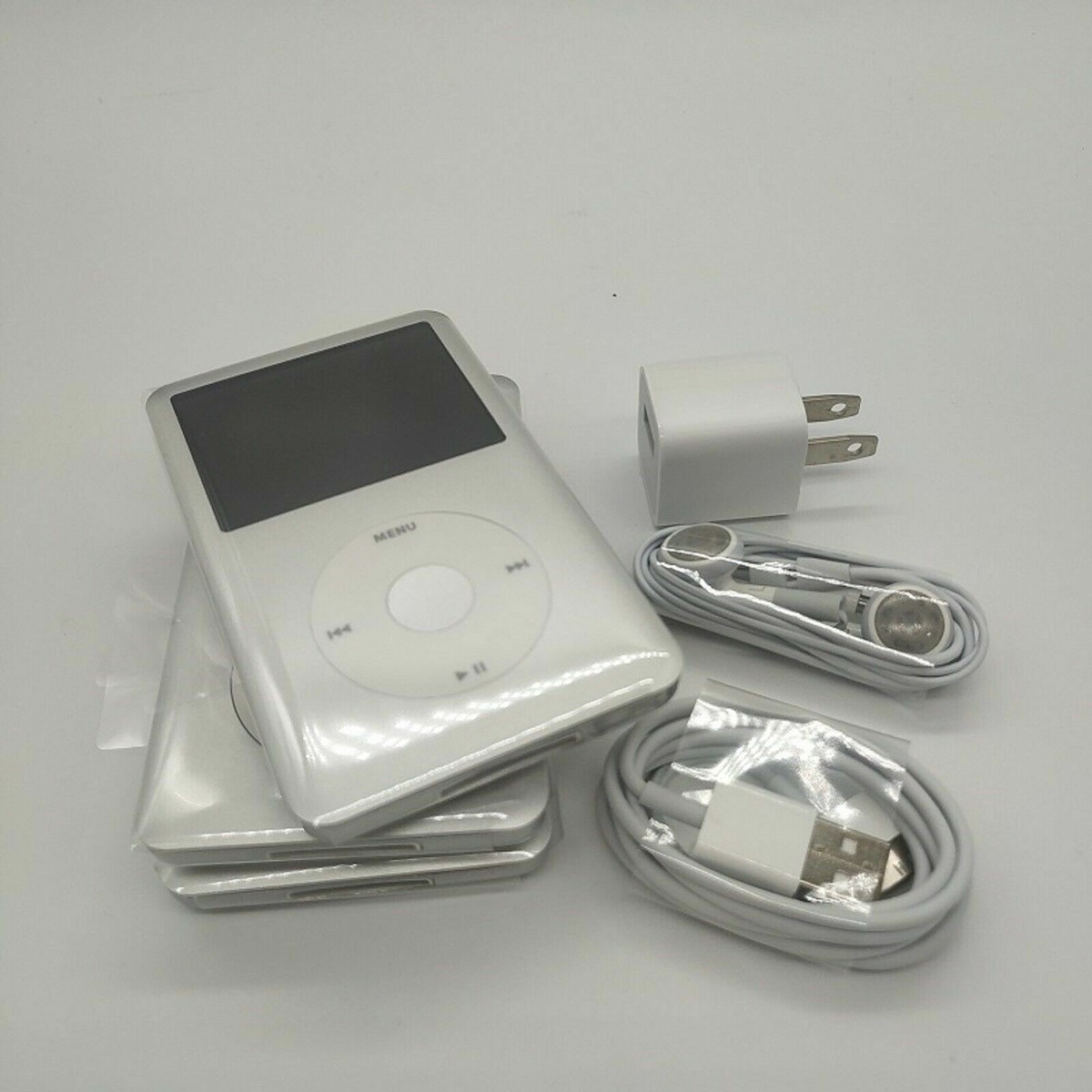 iPod Classic USBケーブル・ケース付き 良い iPod Classic USBケーブル