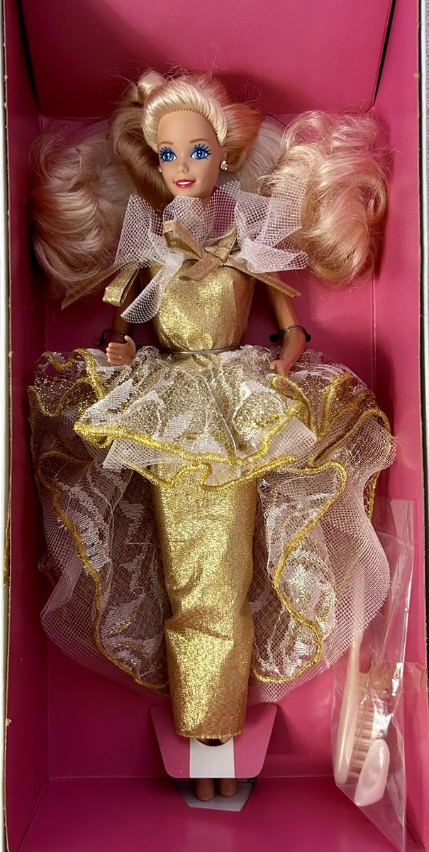 Awesome 1989 Vintage FAO Schwarz Ltd Edition Barbie, Golden