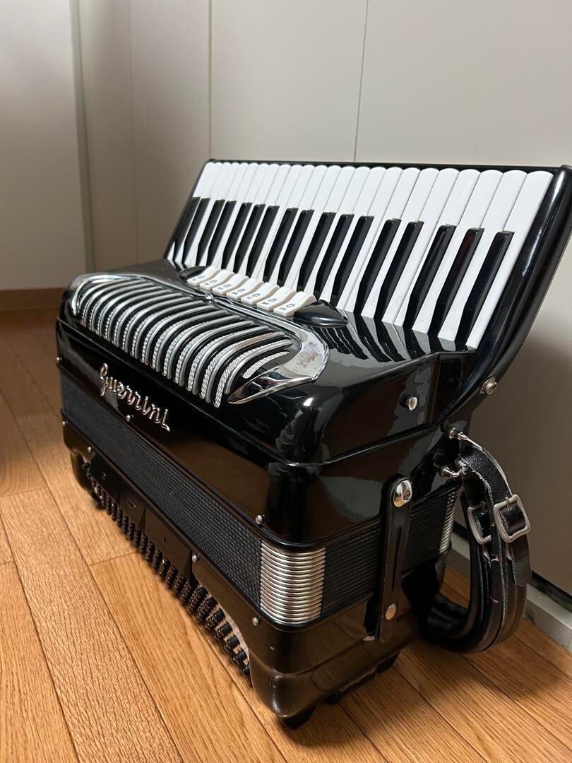 本日夕方6時終了美品イタリアGUERRINI 626アコーディオン 本日夕方6時終了