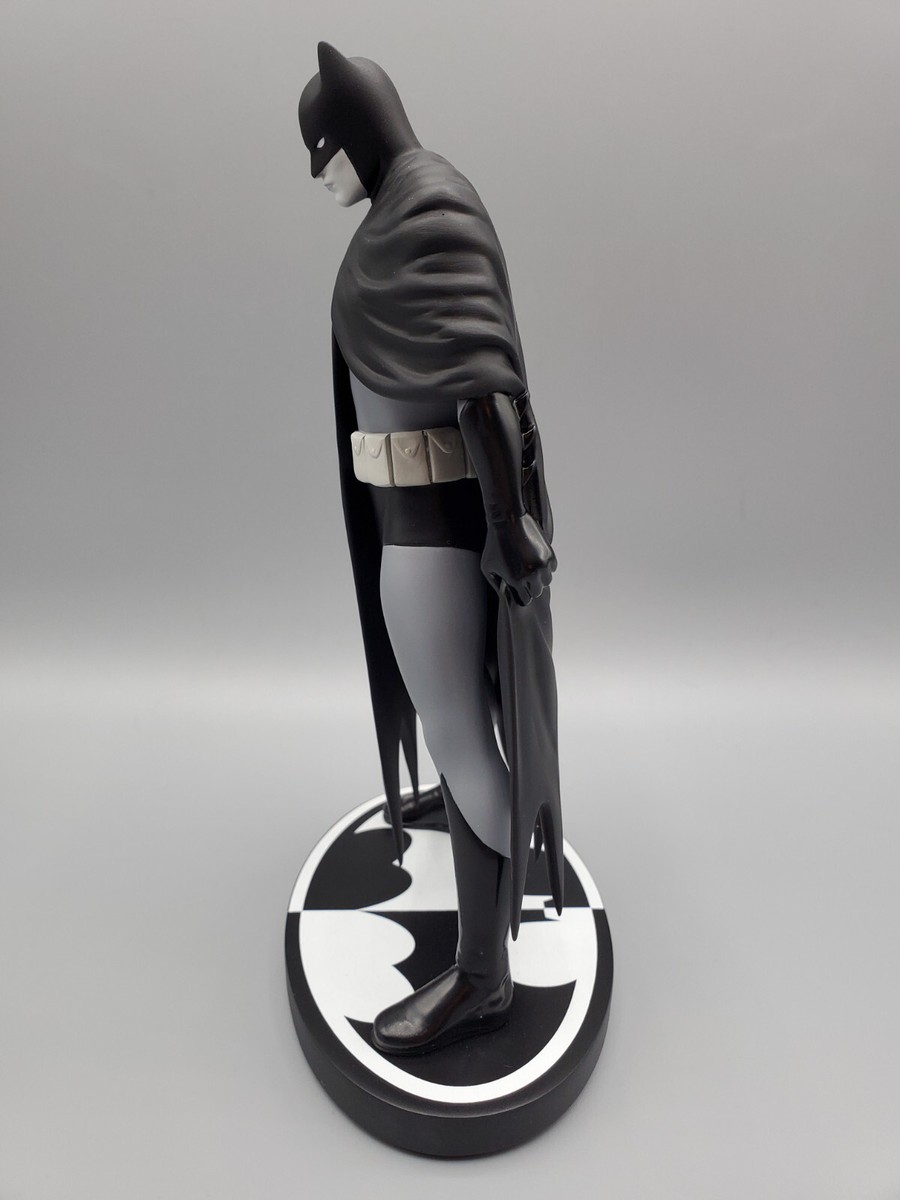 DC Direct Dave Mazzucchelli Batman Black & White Statue 1st