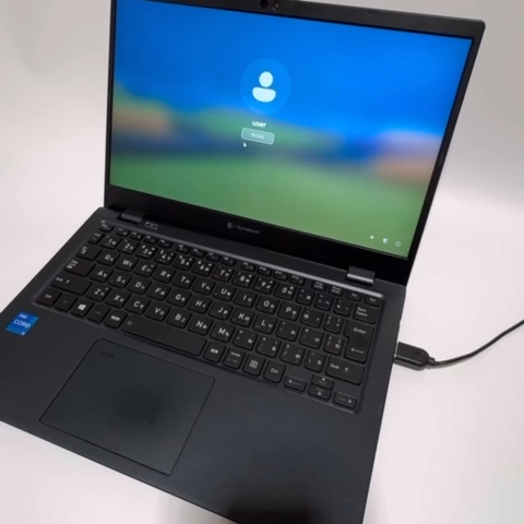 dynabook G83M Core i5 16GB RAM SSD 1TB Toshiba Dynabook G83/HS