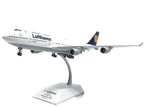 JALUX 1/200 JAA 747-200 (日本アジア航空)