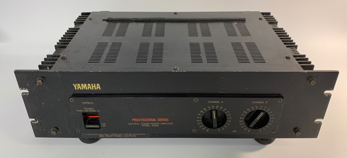 Yamaha P2100 Professional Series Natural Sound Power Amplifier