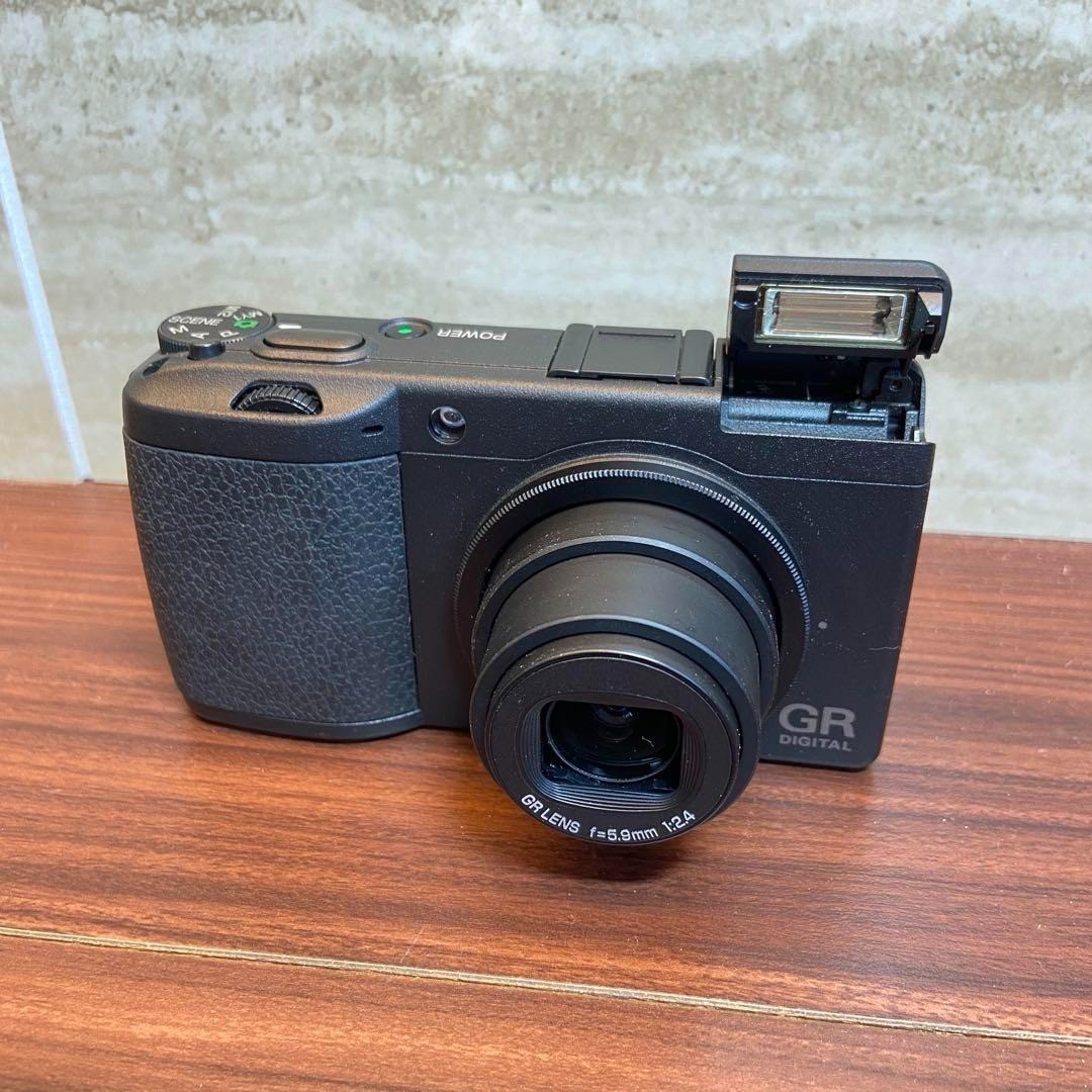 RICOH GR DIGITAL2 RICOH GR DIGITAL2 中古】リコー GR DIGITAL II