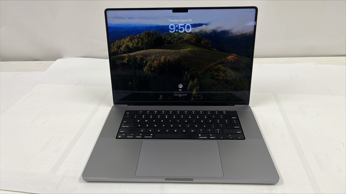 Apple MacBook Pro 16In 3456 x 2234 M1 Pro 16GB 1TB SSD Space Gray