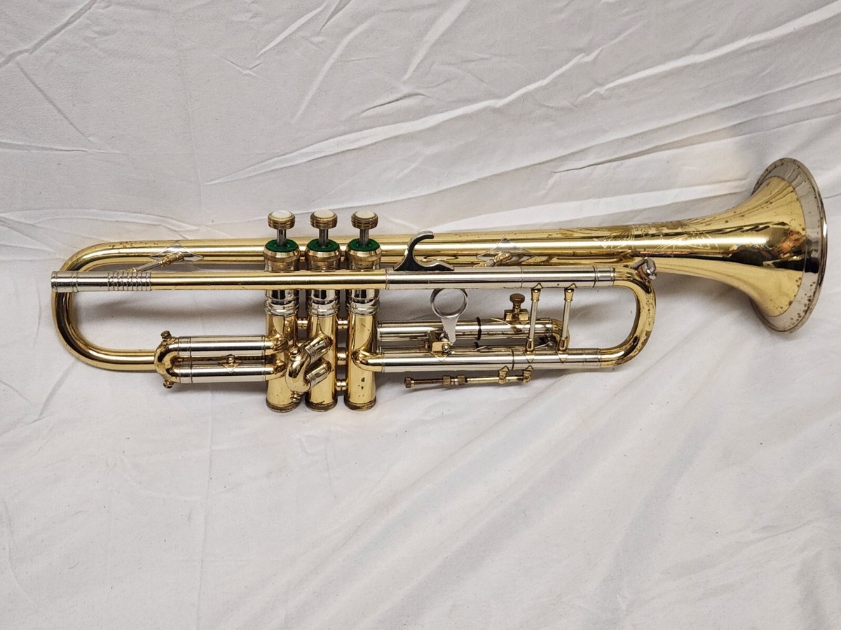 マ*ク様 ヒュッテル/トランペット/ケース付/HUTTEL/ヴィンテージ/年代