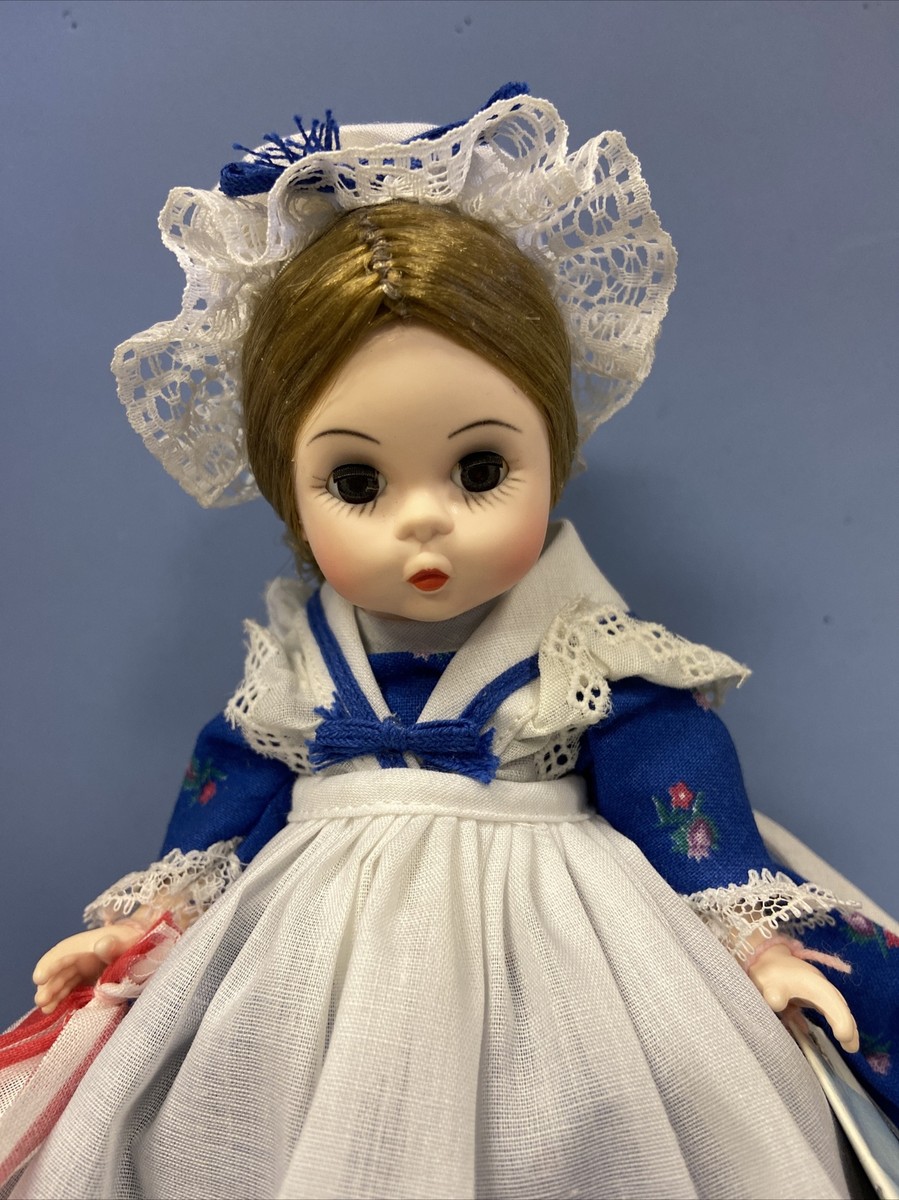 Vintage Madame Alexander BETSY ROSS 8” SL Historical Doll #431 Box