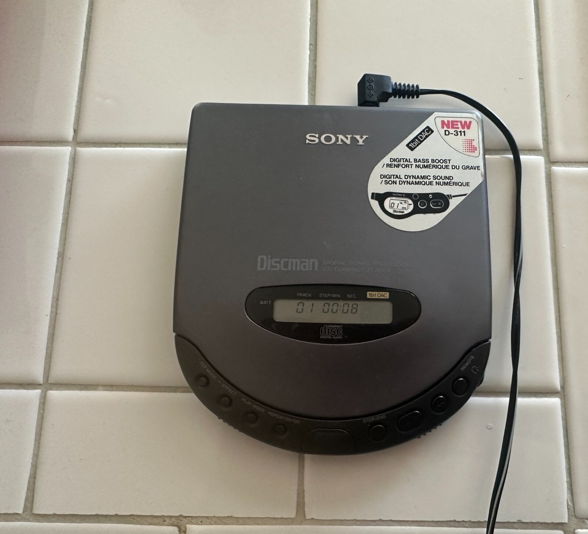 WORKING Sony D-311 Discman Portable CD Player RARE VINTAGE