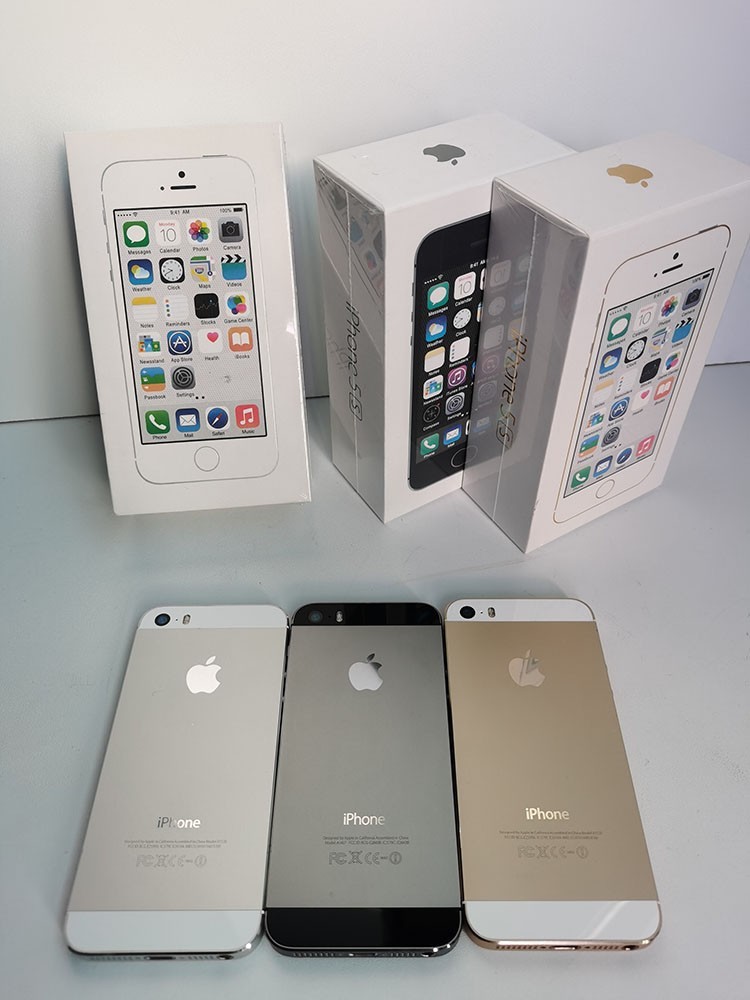 SEALED Apple iPhone 5s 16/32/64GB Factory UNlocked 4G any carrier
