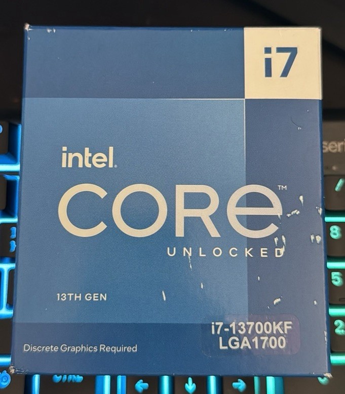 Intel Core i7-13700KF Processor (5.4 GHz, 16 Cores, LGA 1700) Box