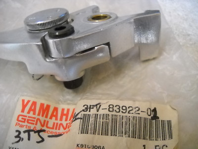 NOS OEM Yamaha Brake Lever 1996 YZF600H YZF600HC Sport 3FV-83922