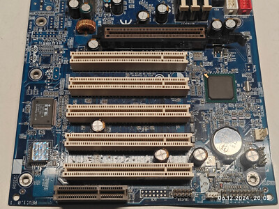 GIGABYTE GA-6OXT-A Socket370 i815E ATX Материнская плата GIGABYTE