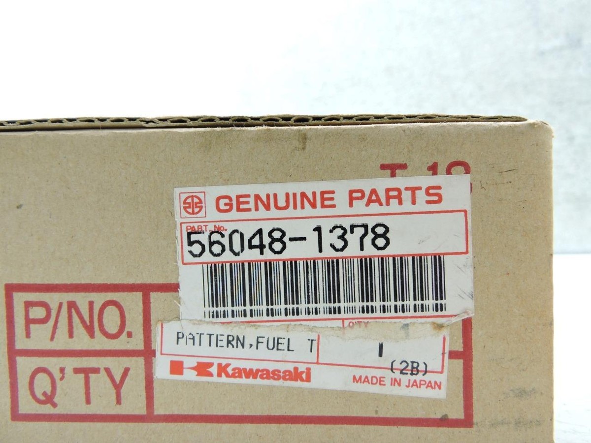 NOS 56048-1378 Kawasaki Gas Tank Top Pattern Decal 1989 ZX1000
