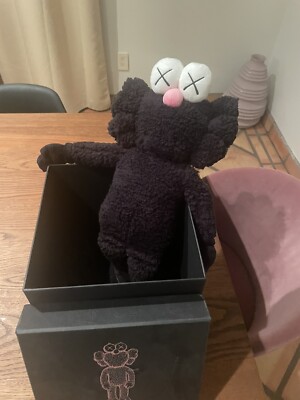 KAWS Black BFF Plush (Kaws BFF plush limited edition) 2016. #331