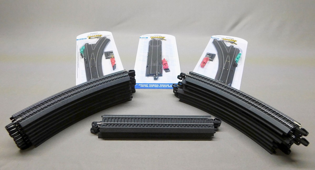 BACHMANN HO SCALE E-Z TRACK FRANNEE TRACK PACK w/ BLACK & STEEL