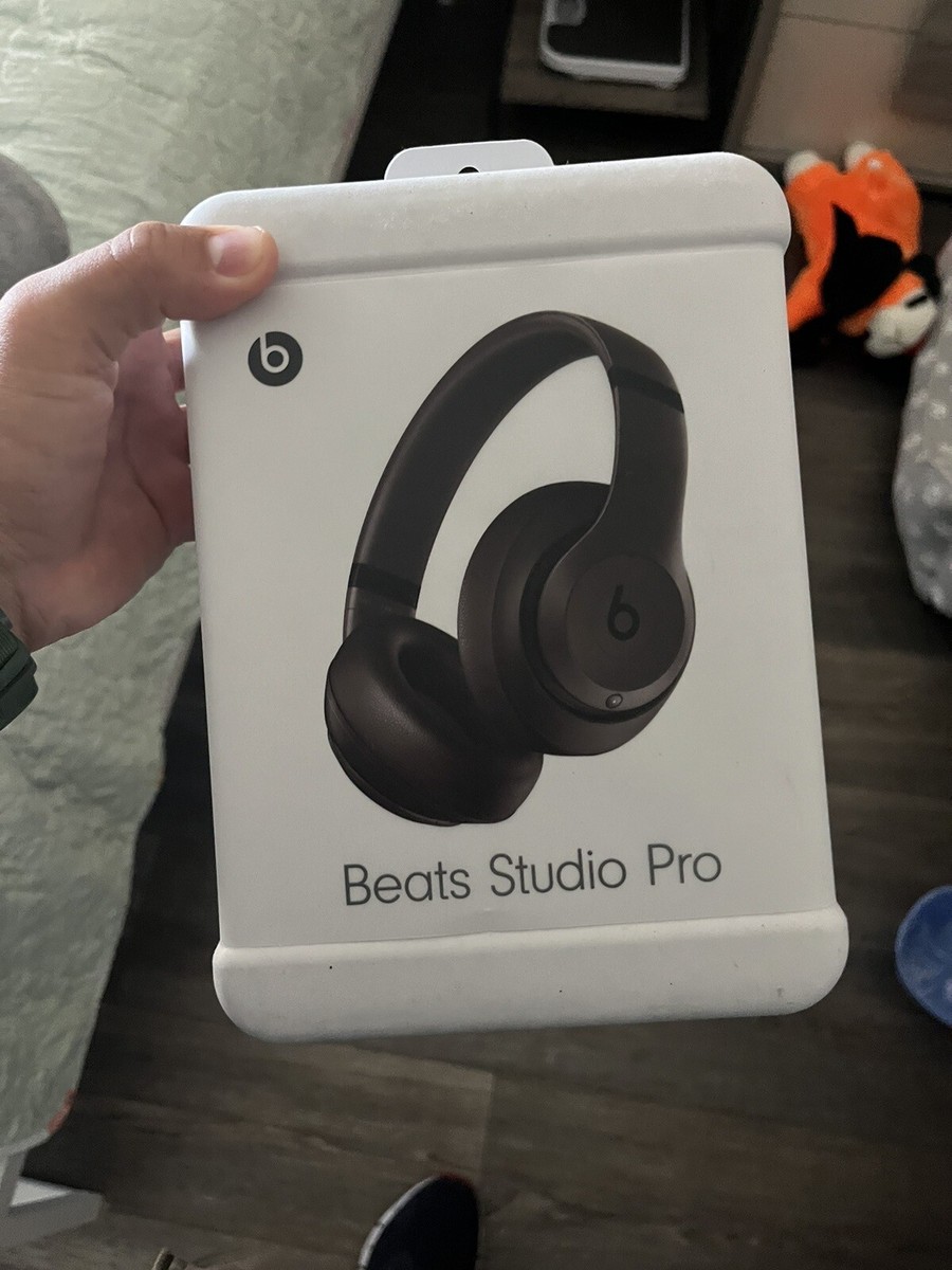 Beats Studio Pro Bluetooth Wireless Headphones - Deep Brown