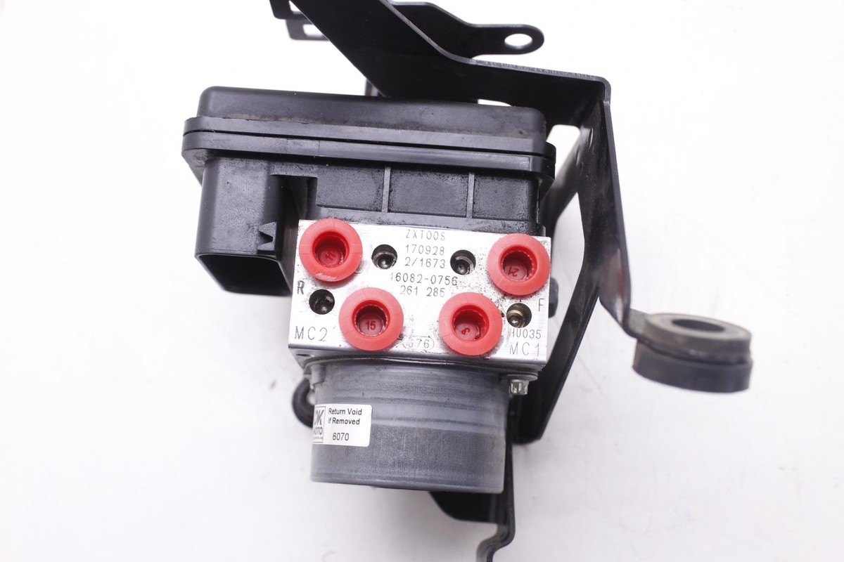 17 KAWASAKI NINJA ZX10RR OEM ABS PUMP UNIT MODULE R7.BX39 | eBay