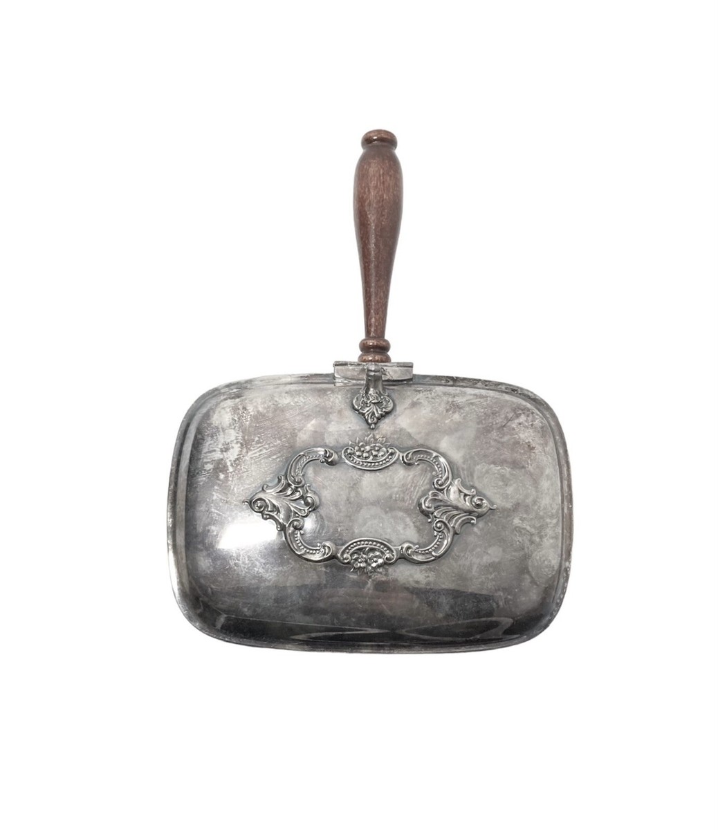 Wallace BAROQUE, Silverplate Silent Butler w/Wooden Handle, 9 3/8