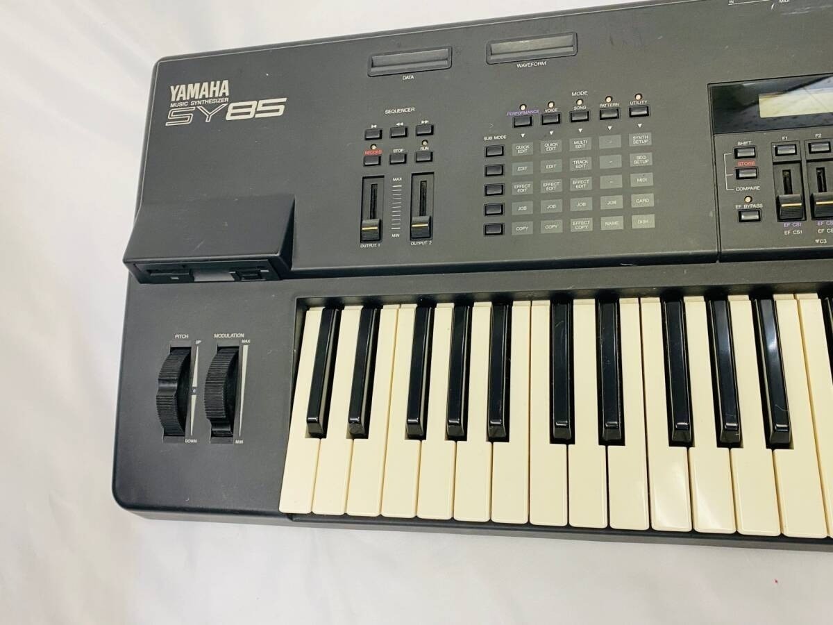 Yamaha SY85 シンセサイザー 61鍵 Yamaha SY85 Digital Synthesizer